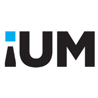 Logo: IUM